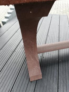 hanit Tisch Trinity wetterfest aus Recycling-Kunststoff